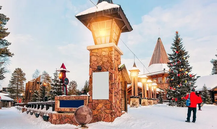Santa Claus Village and Vikakongas Nature Reserve 