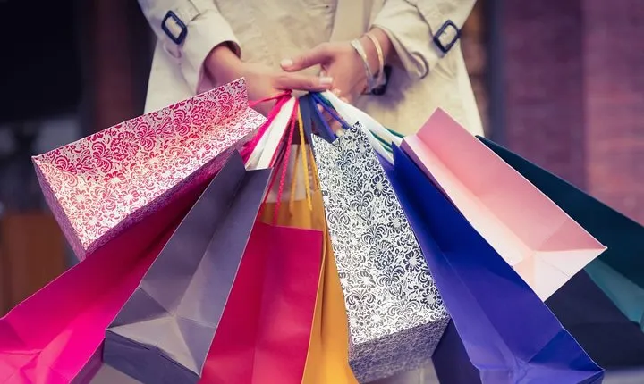 Designer Outlet Shopping Tour in Tuscany: full-day from Rome