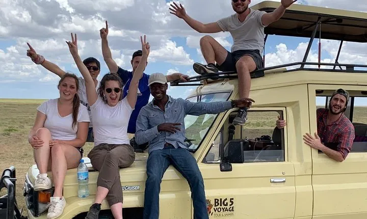 1 day trip at Ngorongoro crater