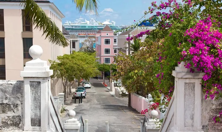 Nassau Historical Walking Tour