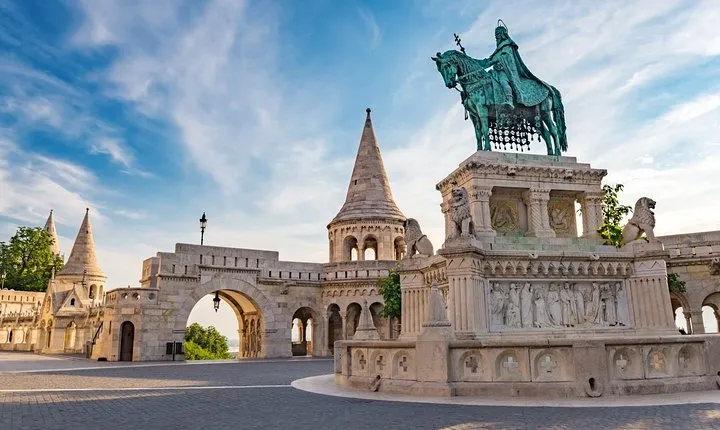 Budapest Small-Group Day Trip from Vienna