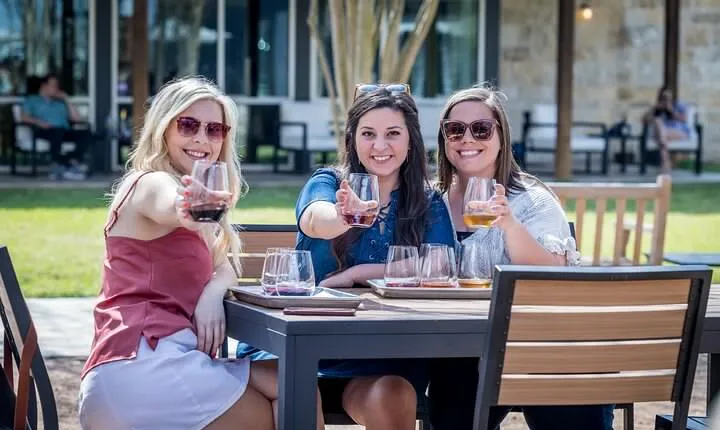 All-Inclusive Social Wine Tour