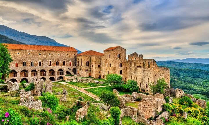 Byzantine Mystras, Sparta & Corinth Canal Full-Day Private Tour