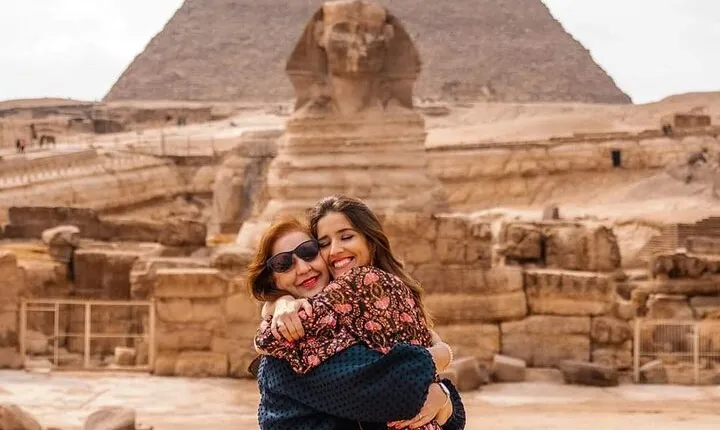Private Guided Tour to Giza Pyramids & Sphinx - Transfers and Tickets Included