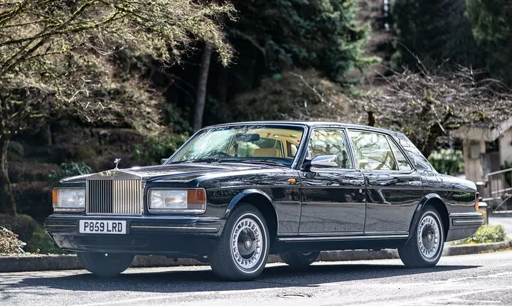 Rolls-Royce & Bentley Chauffeured All-inclusive Wine Tasting Tour