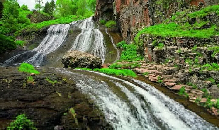 Guided tour: Khor Virap, Noravank Monastery, Areni, Jermuk