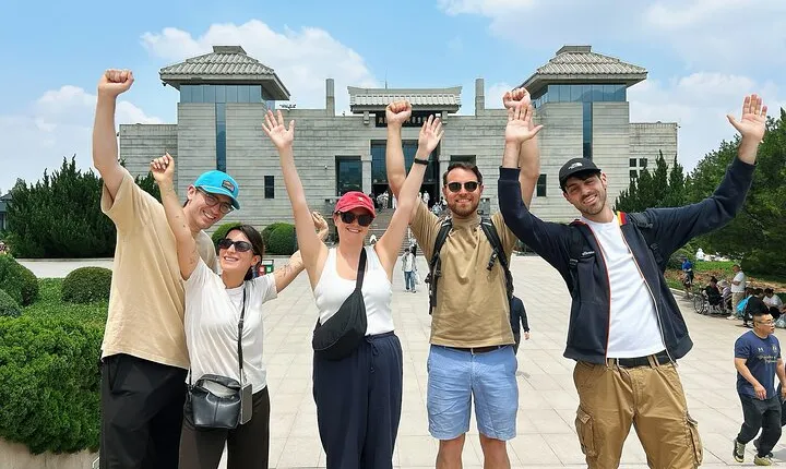 Xi'an 2-Day Customized Tour: Terracotta Army & City Highlights
