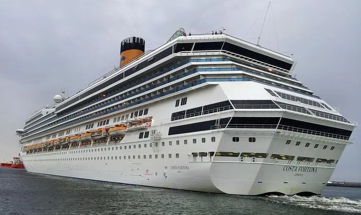 Guided Cruise Excursion: Kuala Lumpur Most Top 17 Attractions Tour