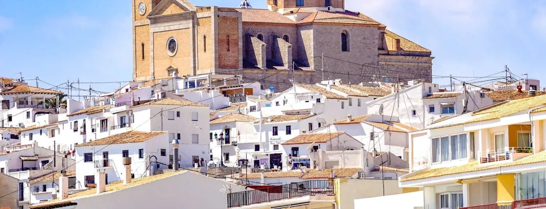 Day trip to Guadalest, Altea and the Algar Waterfalls from Alicante