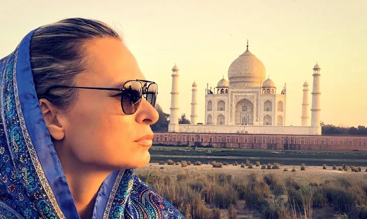 Private Taj mahal and Fatehpur Sikri Tour From Delhi