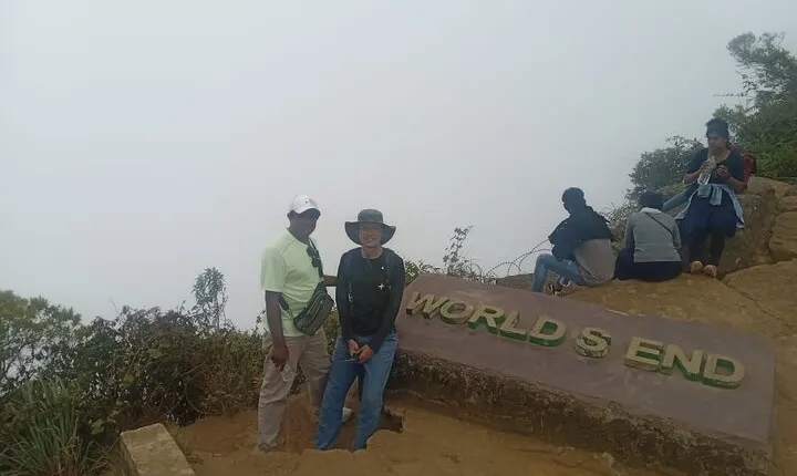 Horton Plains Tour From Nuwara Eliya