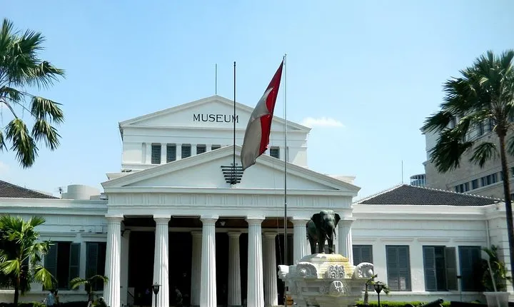 Jakarta City Tour Explore With Lunch