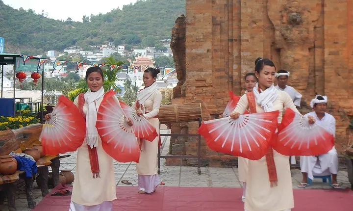 City and countryside tour of Nha Trang