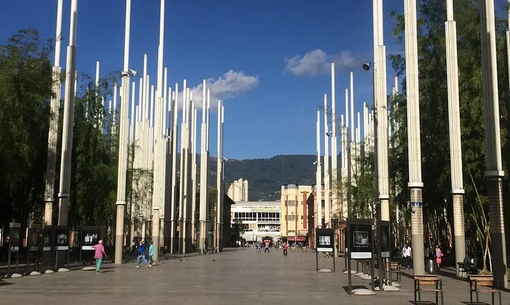 Medellin Parks and Squares Full Day Tour including Botero´s Plaza