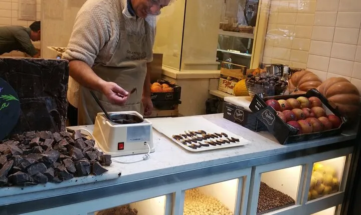 Eating Florence Street Food Tour Guided Tasting and Sightseeing