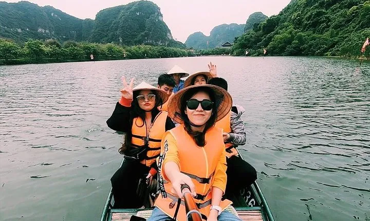 Ninh Binh Full Day Tour to Hoa Lu Tam Coc Mua Cave Buffet Lunch