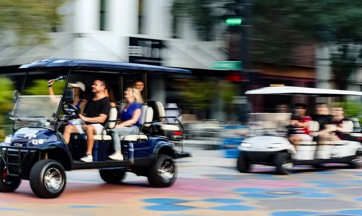 Guided St. Pete Sightseeing Tour in Deluxe Street Legal Golf Cart
