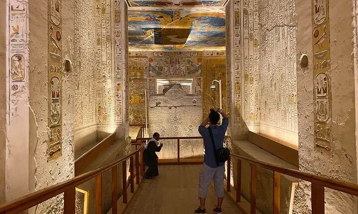 Luxor Day Tour Kings Valley, Karnak & Tours from Cairo by Flight