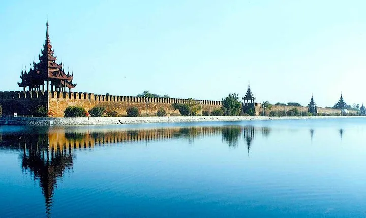Private Land Transfer : Mandalay to Bagan
