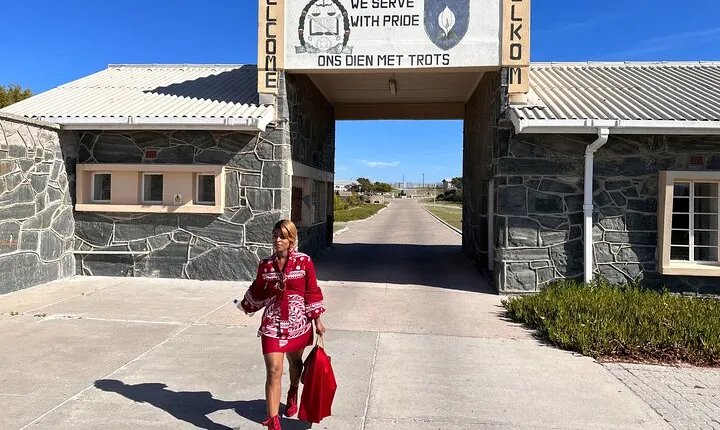 Robben Island Private Tour with Hotel Pick Up and Drop Off