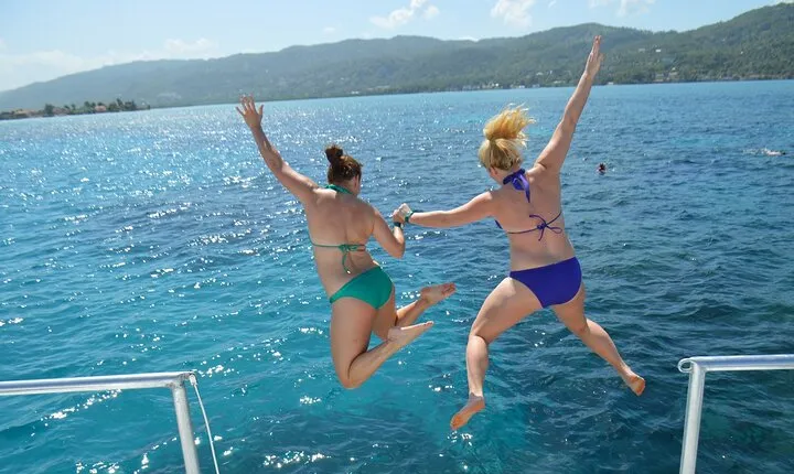5 Hours Montego Bay Sunset Catamaran