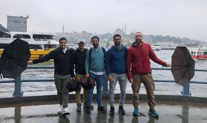 Street Food Testing and Walking Tour in Istanbul