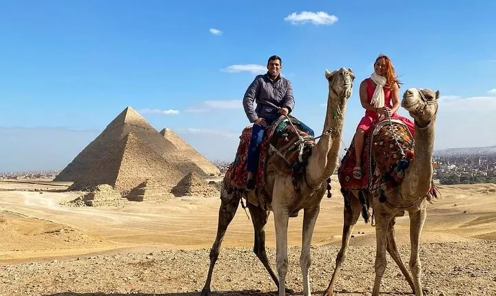 Fabulous 4-Days Private Tours to Cairo, Alexandria and Luxor by Sitting Train