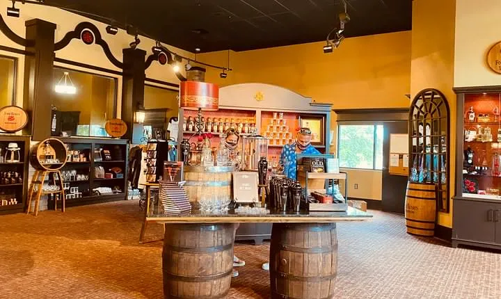 Bourbon Tour (03) : Buffalo Trace, Woodford, Four Roses, Wild Turkey, Other