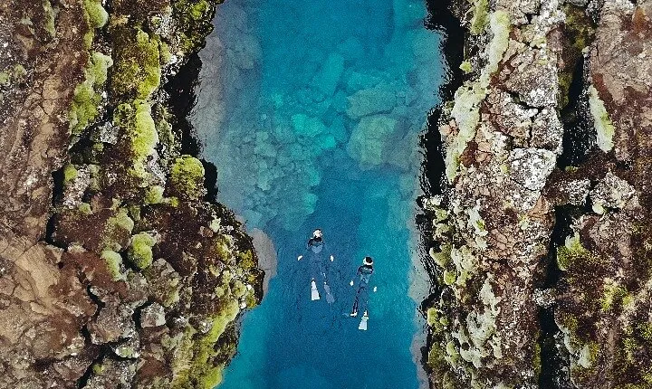 Private Silfra Snorkeling 6 p. group - Meet on Location - with Underwater Photos