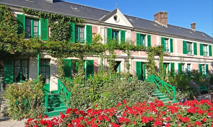 Private Tour to Giverny and Rouen from Le Havre or Honfleur