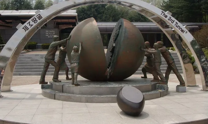 Best Korea DMZ Private Tour from Seoul (and Suspension Bridge)