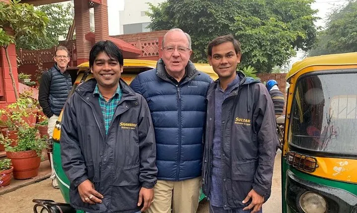 Taj Mahal-Agra Fort Half Day Tuk-Tuk Tour