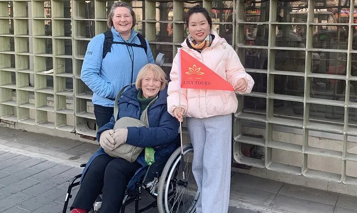 Group tour in Beijing's Three Top Attractions