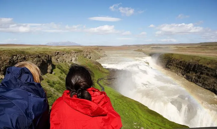 Golden Circle 7 Hours Bus Tour from Reykjavik