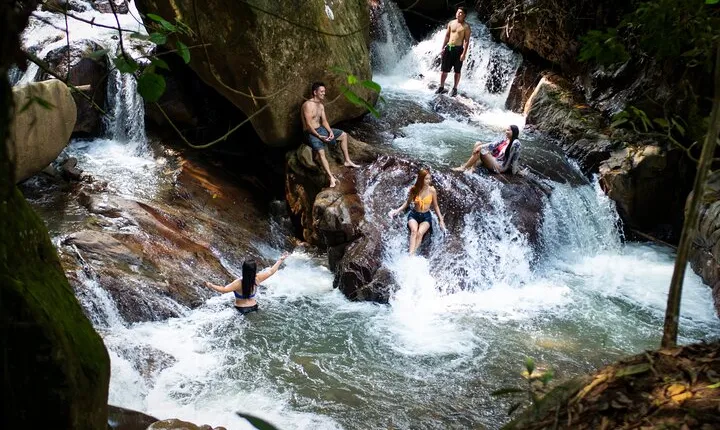 A day to enjoy nature and have an adventure in the Jordan river