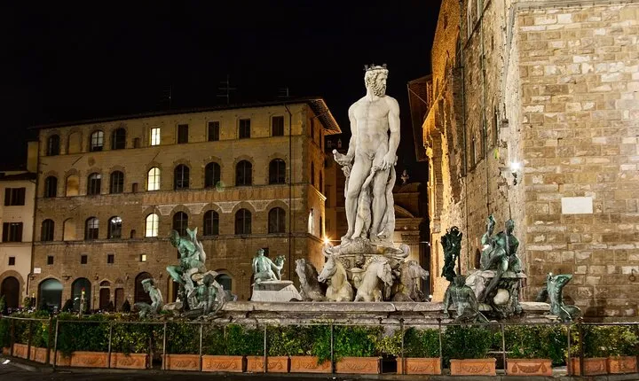 Legends of Florence 2-Hours Private Walking Tour by Night