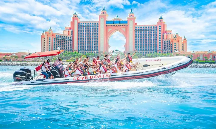 Dubai Speedboat Tour: JBR Skyline, Atlantis, Burj AlArab Optional