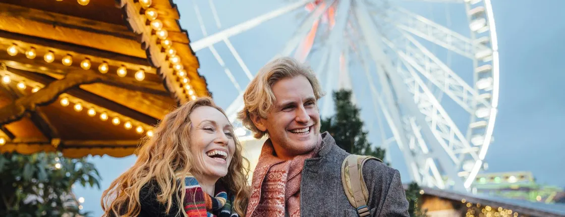 Magic Christmas walking tour in London