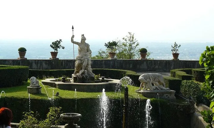 Villa D'Este in Tivoli Private Tour from Rome