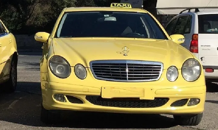 Private Arrival Transfer: Piraeus Cruise Port to Central Athens
