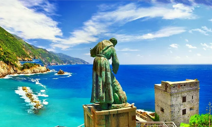 From Milan, Cinque Terre with Portovenere and Boat Cruise