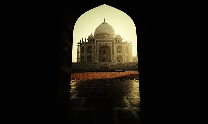 2 Days Private Tour of Tajmahal from Delhi with Pickup