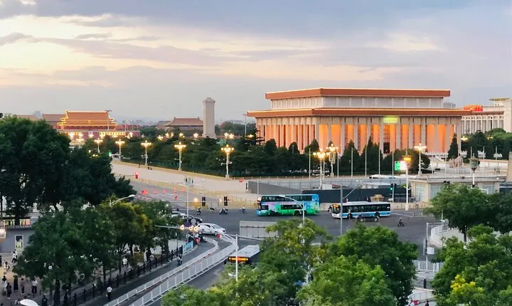 Private Beijing City Skyline Tour by Night with Local Guide