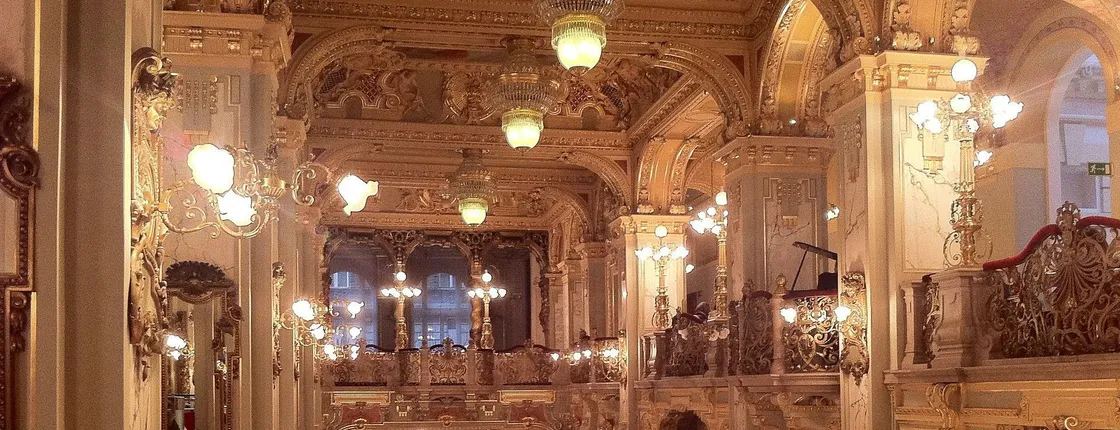Café Wandering tour: An Excursion through Budapest’s Belle Epoque