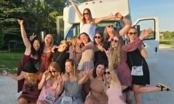 Toronto to Niagara Wine Tour