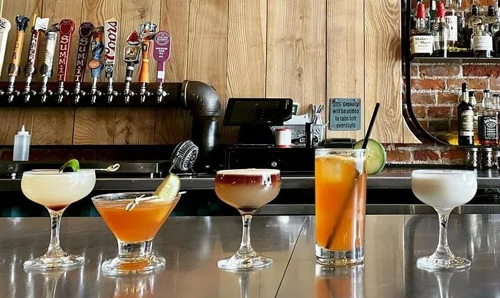 Fort Collins Five O' Clock Somewhere Cocktail and Beer Tour