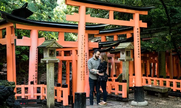 Private Vacation Photography Session with Local Photographer in Kyoto