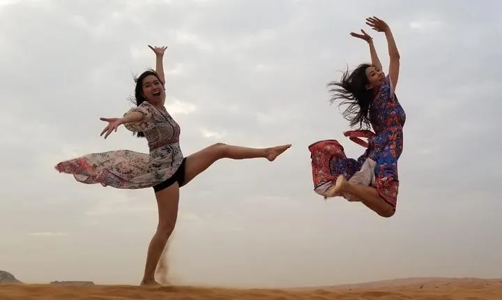 Red Dune Safari Adventure with BBQ Dinner Experience