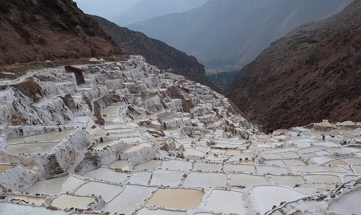 from Cusco:Chinchero,Moray & Salt Mines drop-off in Ollantaytambo
