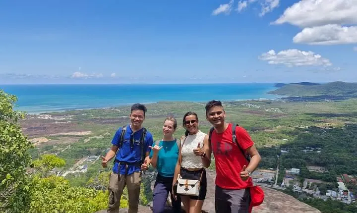 Trekking Tien Son Dinh Phu Quoc